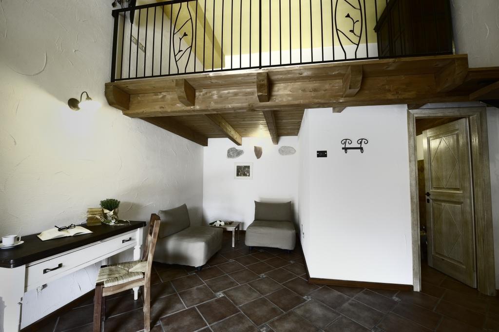 Il Giardino Degli Aranci Bed & Breakfast Mores Luaran gambar
