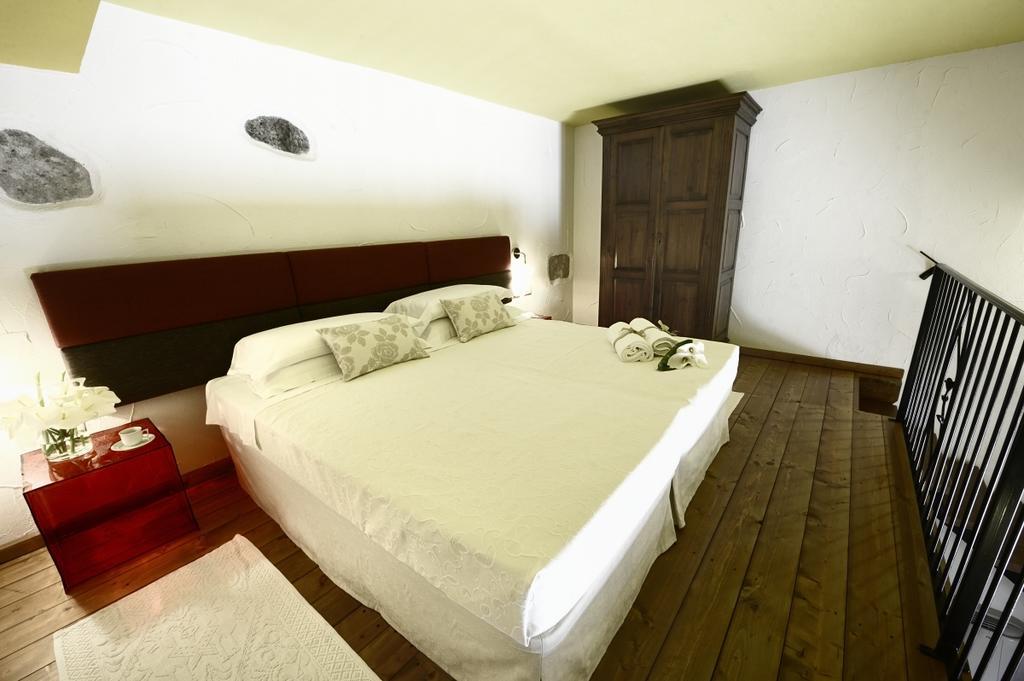 Il Giardino Degli Aranci Bed & Breakfast Mores Bilik gambar