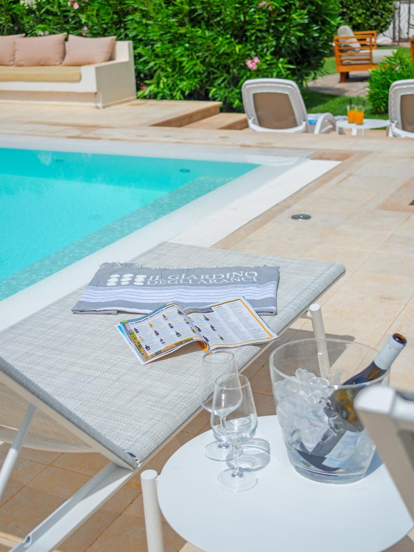 Il Giardino Degli Aranci Bed & Breakfast Mores Luaran gambar