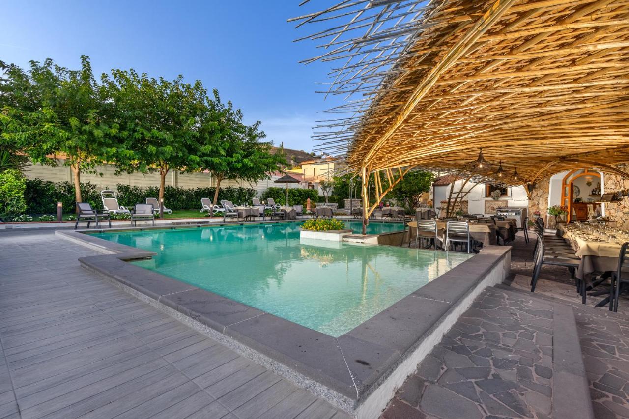 Il Giardino Degli Aranci Bed & Breakfast Mores Luaran gambar